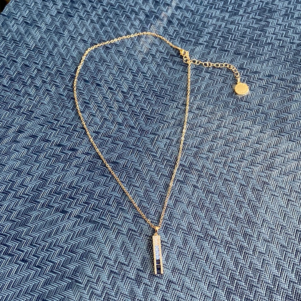 Vince Camuto Tricolor Blue Ombré Stone Pendant Necklace *NEW NEVER WORN*